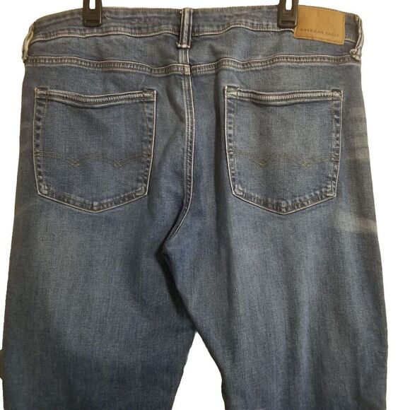 American Eagle Jeans Mens Athletic Fit AirFlex+ 36x32 Blue Medium Wash - Picture 4 of 4